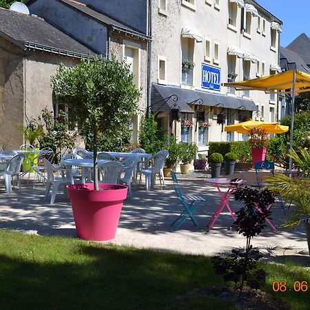 Hotel Le Castel Brissac-Quince Exteriör bild